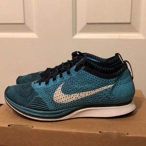 🔑NIKE FLYKNIT RACERS “BLUE CACTUS”🔑 SIZE: 10
